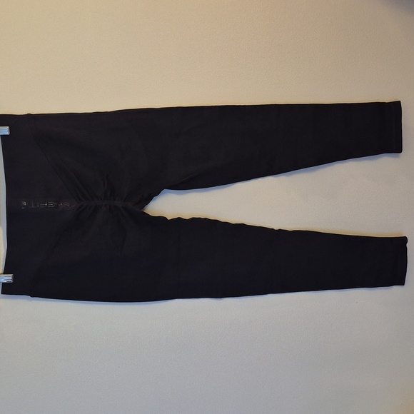 SHEFIT Seamless Leggings Black V-Waist Squat Proof 4 Way Stretch Size Large - Picture 3 of 6